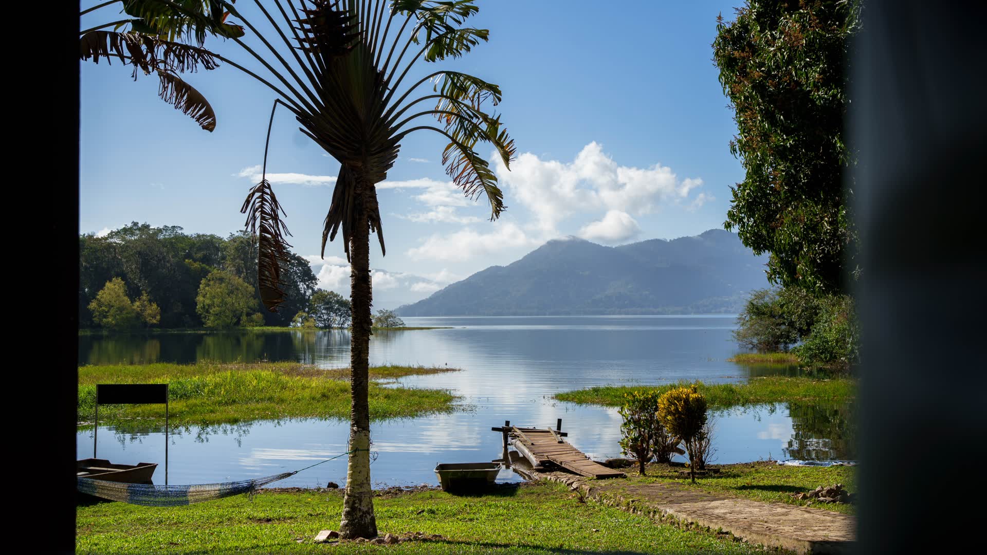 Eco Refugio Las Ventanas del Lago — Photos 24